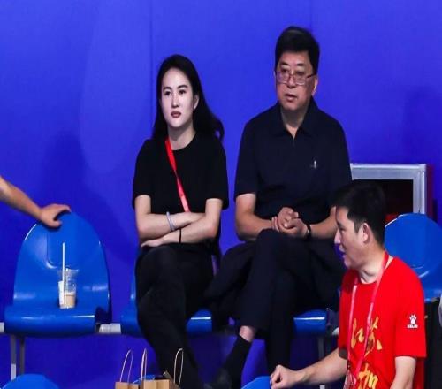 帶傷出戰全紅嬋攜隊友王偉瑩獲得十五運會(huì )跳水女子雙人10米臺項目第五名