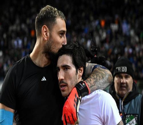 多纳鲁马谈托纳利：手机里有好多他的搞笑照和他较量并不容易