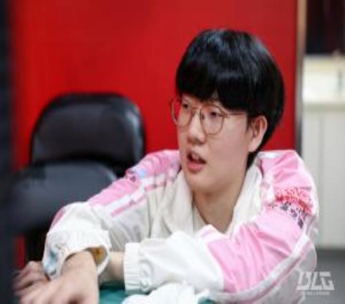 把LPL的存檔找回來了Viper三局合砍19620數據，對線爆穿Hope