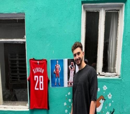 火箭隊又變陣！申京火線復(fù)出，霍勒迪首進首發(fā)！三分能力水漲船高