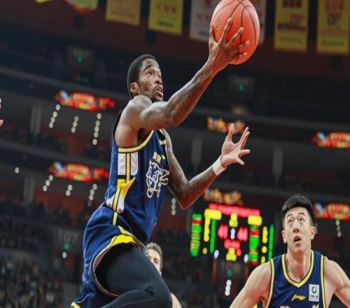 CBA積分榜最新排名出爐！廣東輸球卻殺回第2：遼籃“躺進(jìn)”前八