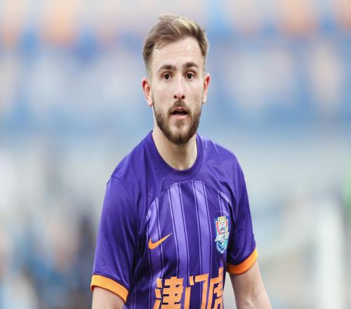 中超轉(zhuǎn)會(huì)！天津外援加盟深圳，冠軍中衛(wèi)簽大連，帶刀后衛(wèi)加盟國(guó)安