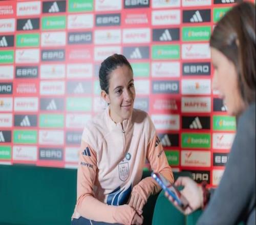 邦馬蒂：對今年金球獎(jiǎng)其實(shí)沒太多期待向梅西發(fā)起沖擊不會