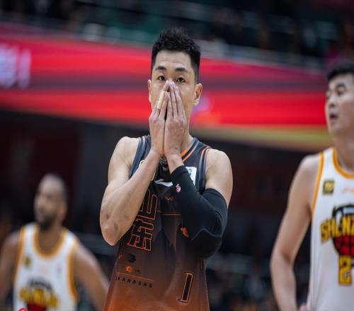 高詩巖錯失扳平！CBA兩國手對決，4中0碰上5中1，山東5分輸北控