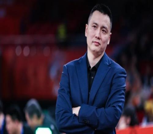 上海男籃最新消息！第三外援浮出水面，盧偉暫時(shí)離隊(duì)，張鎮(zhèn)麟痊愈