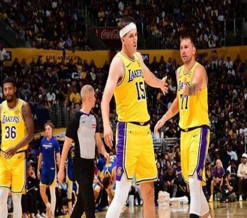 NBA實(shí)力榜：雷霆開局不敗勇士攻強(qiáng)守弱湖人傷中前行