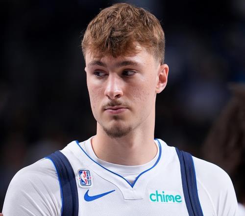 42+35+33！33+32+30！NBA一生之?dāng)痴Q生，最佳新秀要失去懸念了