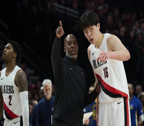 CCTV5直播，NBA開拓者PK爵士，楊瀚森李凱爾中國德比，目標(biāo)15+6+4
