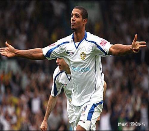 另一個瓦爾迪，26歲才踢英超，對曼聯(lián)一戰(zhàn)成名，對切爾西長途奔襲