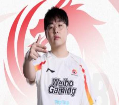 孽戀呼吸微博下鐵粉留言一個月從S賽嘲諷呼吸退役到今日哭著求呼吸找工作