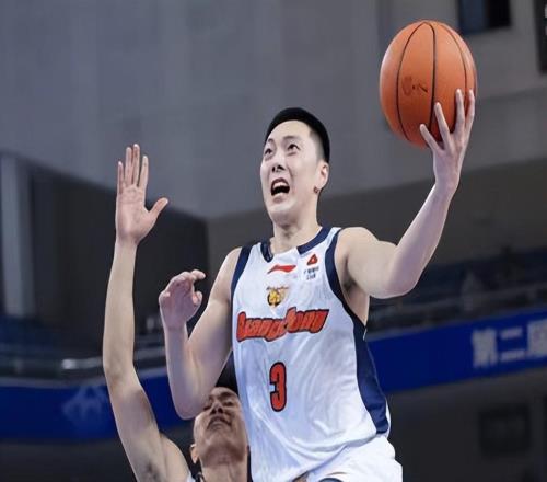 狂勝33分，廣東隊打崩合肥隊！杜鋒喜笑顏開，CBA杯8強到手了