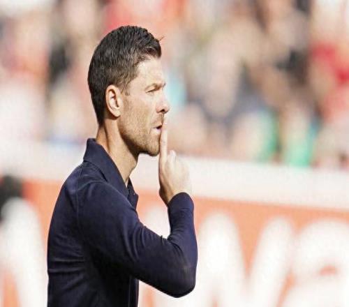 熊皇選擇曝光，四方受益！英超三豪門爭奪，皇馬或?qū)⒊勺畲筅A家