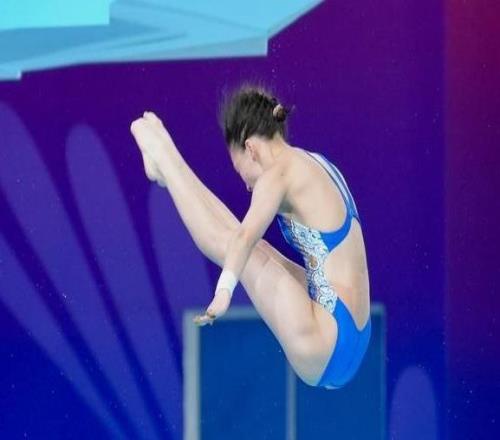 陳芋汐獲得全運(yùn)會(huì)跳水女子10米臺(tái)冠軍