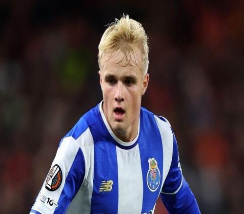 迪馬：羅馬、那不勒斯、布萊頓有意波爾圖19歲中場弗羅霍爾特