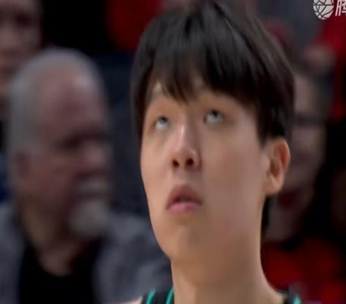 楊瀚森2分鐘狂轟4分！開竅的原來不是斯普利特，而是他大哥克林根