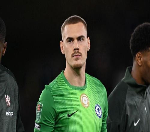 羅馬諾：為獲得更多出場時(shí)間，約恩森考慮冬窗離開切爾西