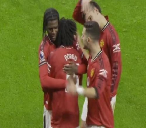 一場10！讓曼聯(lián)進(jìn)前5，歐冠近在咫尺：和切爾西同分，3豪門爭四