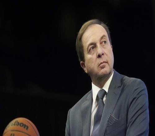打破性別壁壘！勇士老板拉科布被視為聘請NBA首位女主帥的先驅(qū)