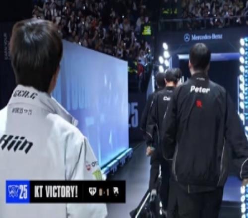 管澤元：BDD！你要干什么！太狠了今年Chovy臉色不對了