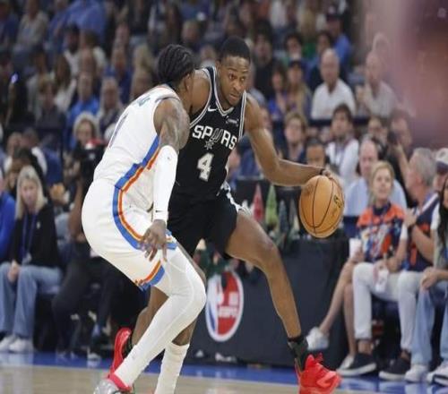 15分大勝！馬刺三殺衛(wèi)冕冠軍：文班19+11，?？怂勾虮瑏啔v山大