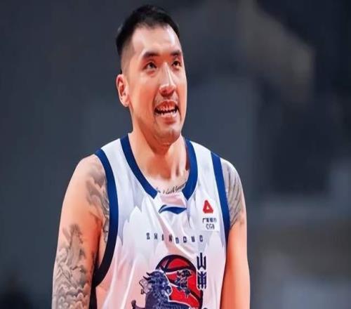 山東絕殺奪冠熱門，2人優(yōu)秀，5人及格，仍有3人低迷，該放棄了