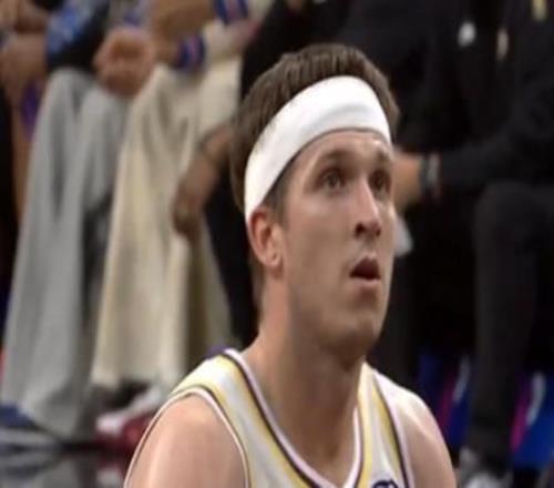 76人解說(shuō)：如果你看NBA比賽，你就知道湖人隊很容易獲得罰球