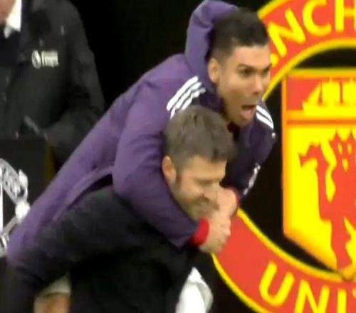 曝卡塞米羅續(xù)約曼聯(lián)條款，一條件可保35萬周薪！賣齊爾克澤恐已定