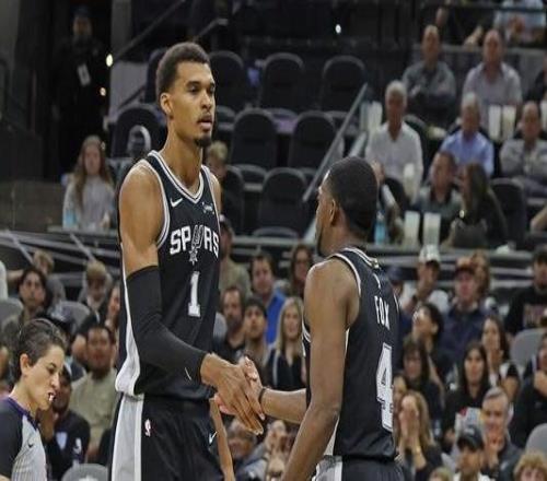 ?？怂梗何陌鄷蔀闅v史最佳之一我們要幫他多贏球