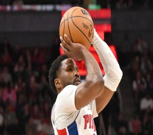 底薪！還是底薪！3年4200萬合同徹底泡湯！他成NBA今夏最失意的人