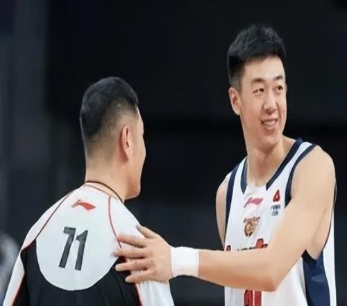 廣東加時(shí)8788惜敗浙江球員評價(jià)：2人優(yōu)秀，3人及格，4人低迷