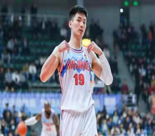 唉！去年一口氣簽6名棄將，如今5人成“擺設(shè)”，這球隊(duì)不輸球才怪