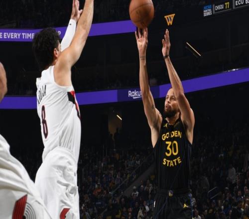 NBA戰(zhàn)報(bào)開拓者127123險(xiǎn)勝勇士，樂(lè)福26分7板5助，庫(kù)里38分，巴特勒20分8板，楊瀚森未獲得出場(chǎng)機(jī)會(huì)