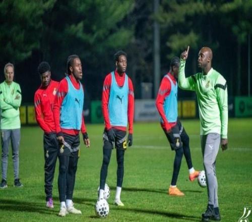 外媒：加納國腳塞門約與薩利蘇因傷缺戰(zhàn)韓國，已經(jīng)返回俱樂部