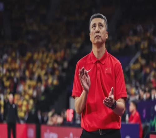 CBA前十輪最佳陣容評(píng)選！沒有一名現(xiàn)役國(guó)手！遼籃神鋒反超胡金秋