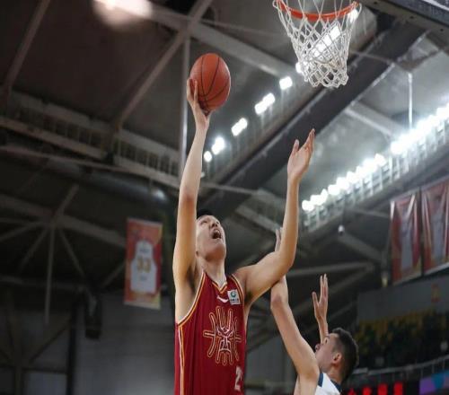 戰(zhàn)報六人得分上雙山西汾酒9779戰(zhàn)勝四川豐谷酒業(yè)