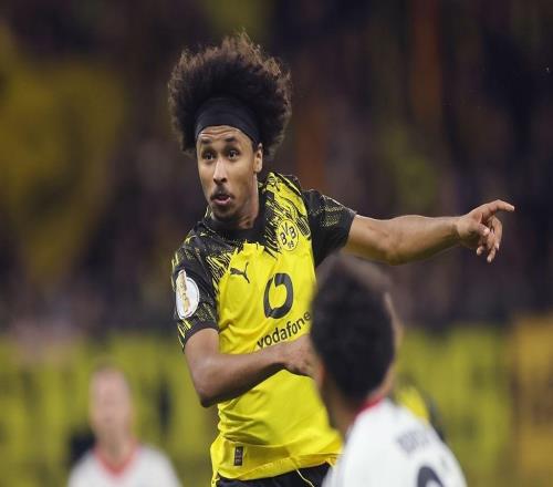 羅馬諾：門(mén)德斯已經(jīng)把阿德耶米推薦給國(guó)米，但球員想去英超