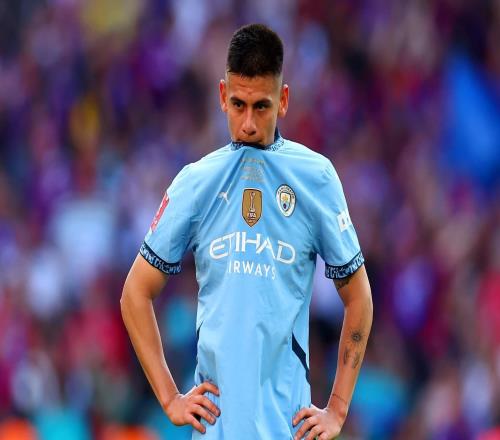 TA：曼城冬窗大概率召回埃切韋里，不排除留隊的可能性