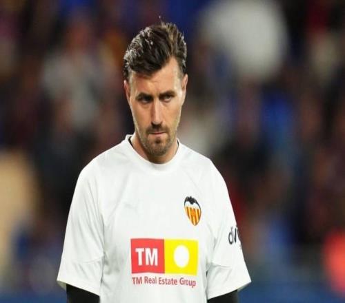 迪米特列夫斯基：瓦倫上賽季卡我出場數(shù)，少上一場少付30萬