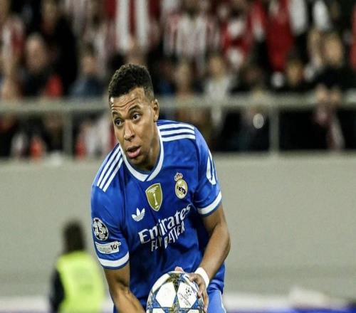 比肩傳奇，姆巴佩成皇馬隊(duì)史第四位歐冠上演大四喜的球員