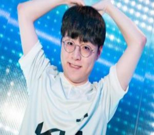 一人一城！DK歷史隊(duì)員一覽：Showmaker即將隨隊(duì)征戰(zhàn)第九個(gè)賽季