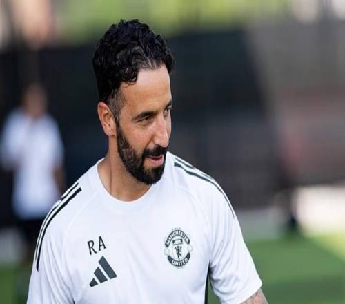 郵報：曼聯(lián)想世界杯前簽6號位，避免世界杯后目標(biāo)球員漲價