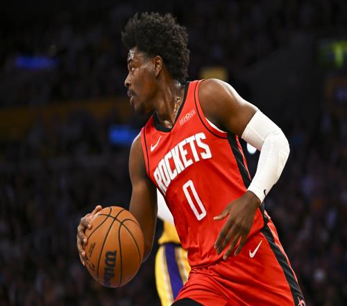 完成任务！阿隆霍勒迪替补5分34秒拿到3分1板