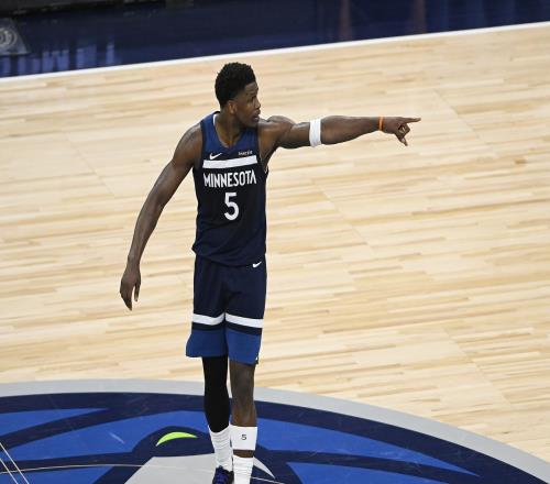 愛德華茲：雷霆是目前NBA最好的球隊想贏他們多次將非常艱難