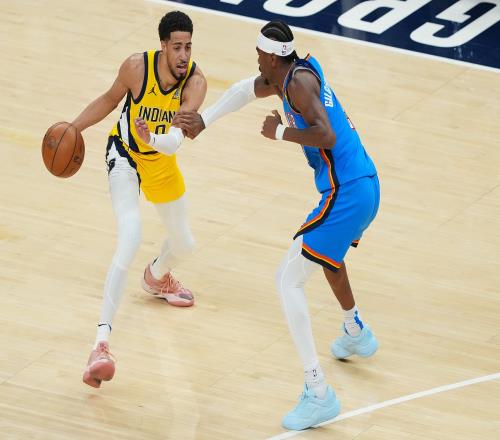 NBA彩經(jīng)：勢(shì)均力敵步行者主場(chǎng)力拼雷霆爭(zhēng)取奪賽點(diǎn)