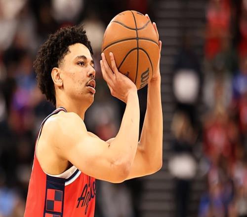 最近一段時(shí)間手感不佳，快船鋒線新秀還得想辦法趕緊找回狀態(tài)