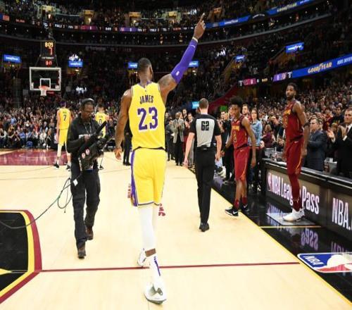 NBA40+得分榜出爐！張伯倫比率高達23.6%科比在列詹姆斯數(shù)據(jù)意外