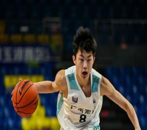 強強對話(huà)來(lái)了！山東對陣廣東爭4強席位，王證PK楊溢，央視不直播