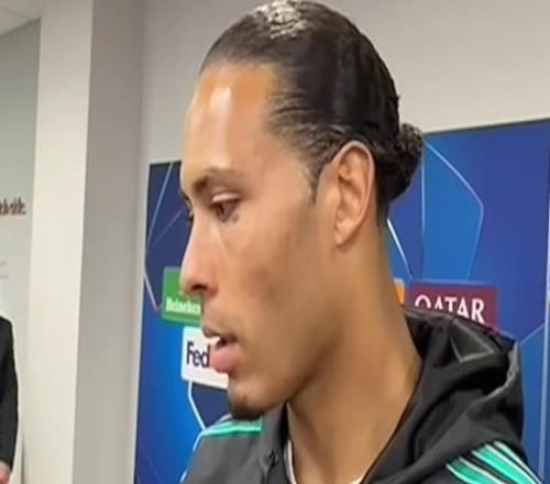 范戴克：布拉德利對(duì)位的是近年來(lái)最優(yōu)秀的邊鋒之一，他表現(xiàn)驚艷