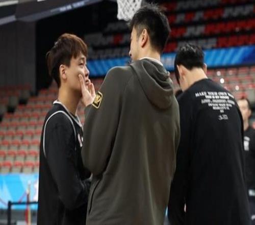 CBA京城德比前瞻：趙睿沈梓捷賽前踩場(chǎng)引關(guān)注張慶鵬能否爆冷