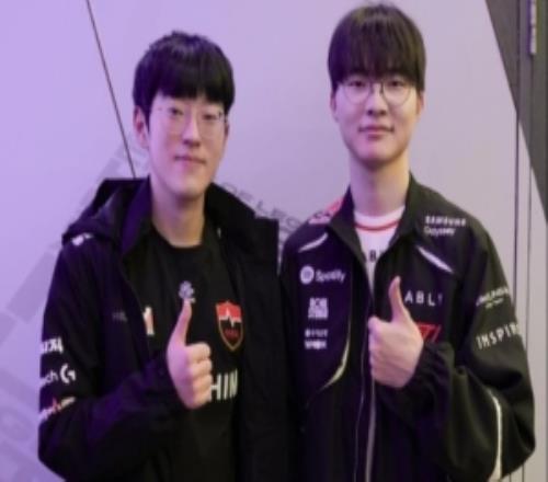 NS分享隊(duì)員參加季前賽活動(dòng)返圖：我們很快會(huì)再見面的